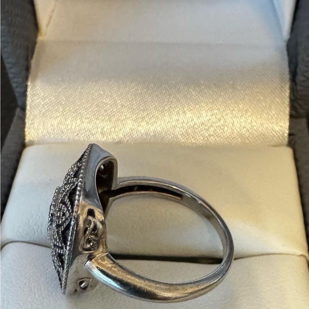 Blue Velvet Diamond(TM) Round Blue and White Diamond Rhodium over Sterling. Sz 6 - Picture 2 of 3